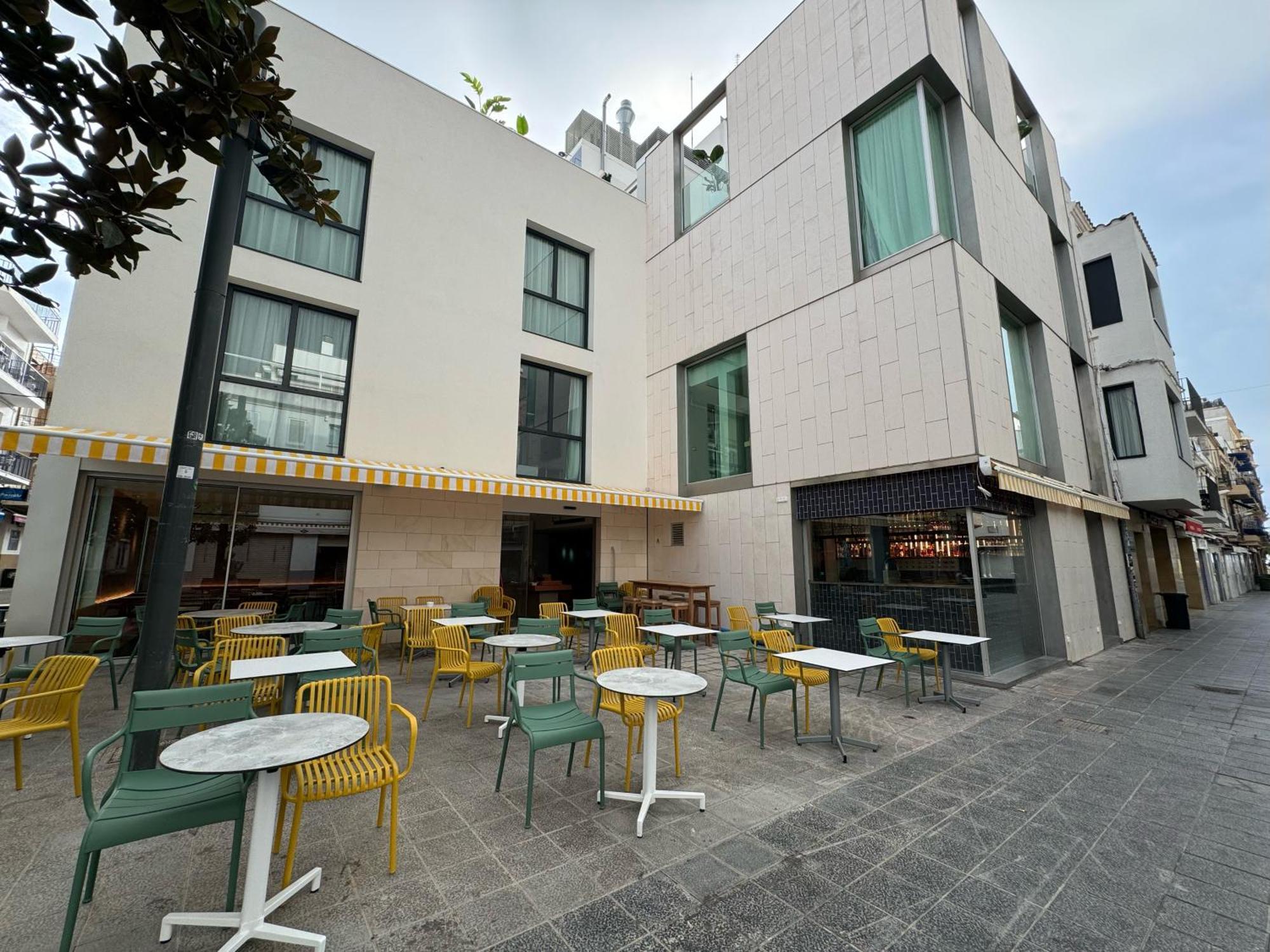 Alenti Sitges Hotel Exterior photo